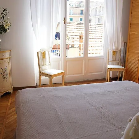 Casa Lydia, Elegant, Wide And Bright
