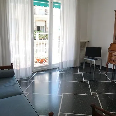 Casa Lydia, Elegant, Wide And Bright דירה *